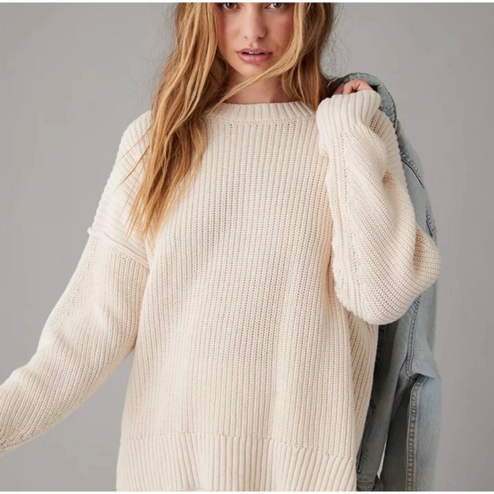 American Eagle Preppy Knit Cream Long Weekend Crewneck Sweater Preppy Winter